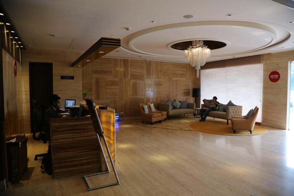 Hotel Oyo Premium Panchkula Sector 5 Exterior foto