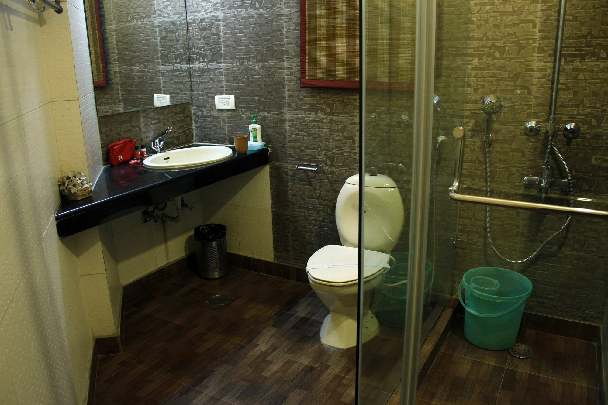 Hotel Oyo Premium Panchkula Sector 5 Exterior foto